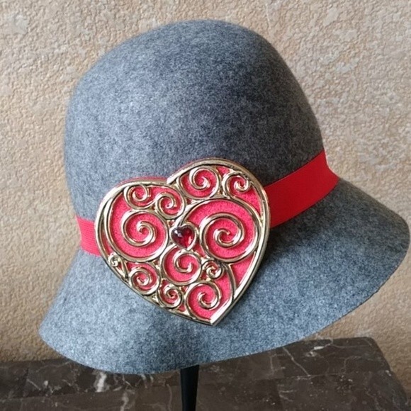 Retro Cloche Bucket Hat Wool Felt Like New - Picture 8 of 9